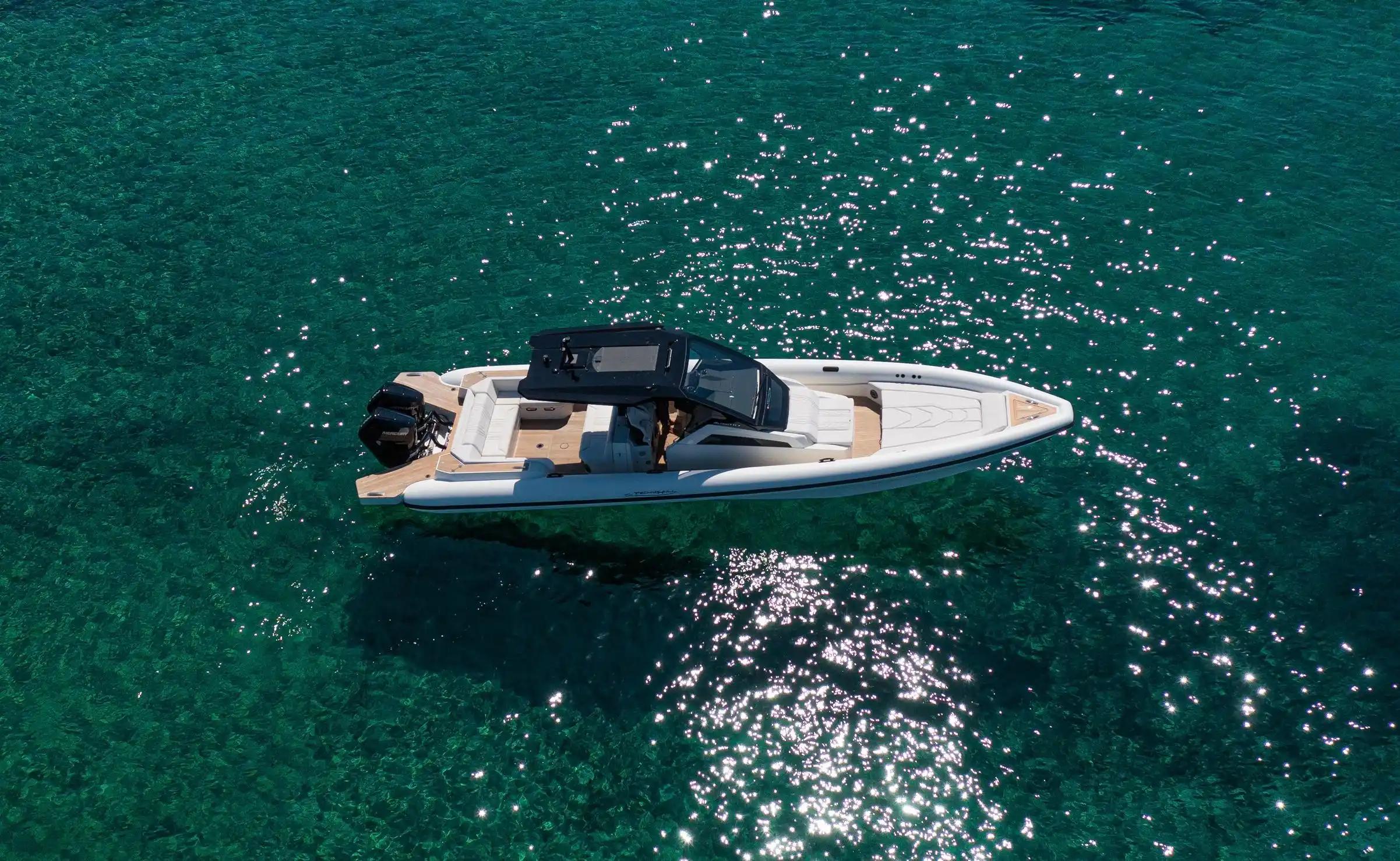 Technohull Alpha 40 For Sale