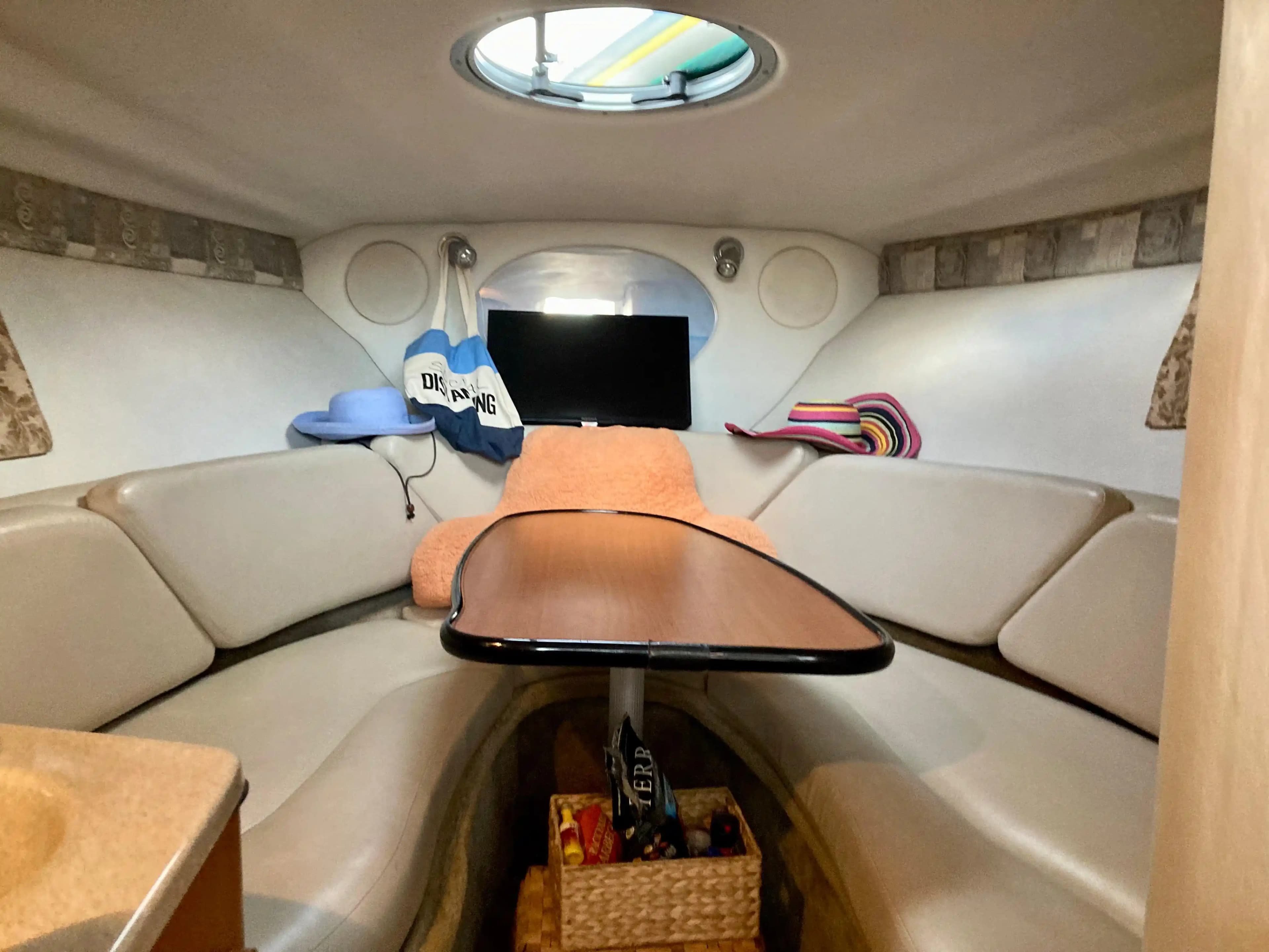 2008 Crownline 270 CR for Sale in Boston, Massachusetts Express Cruiser 1