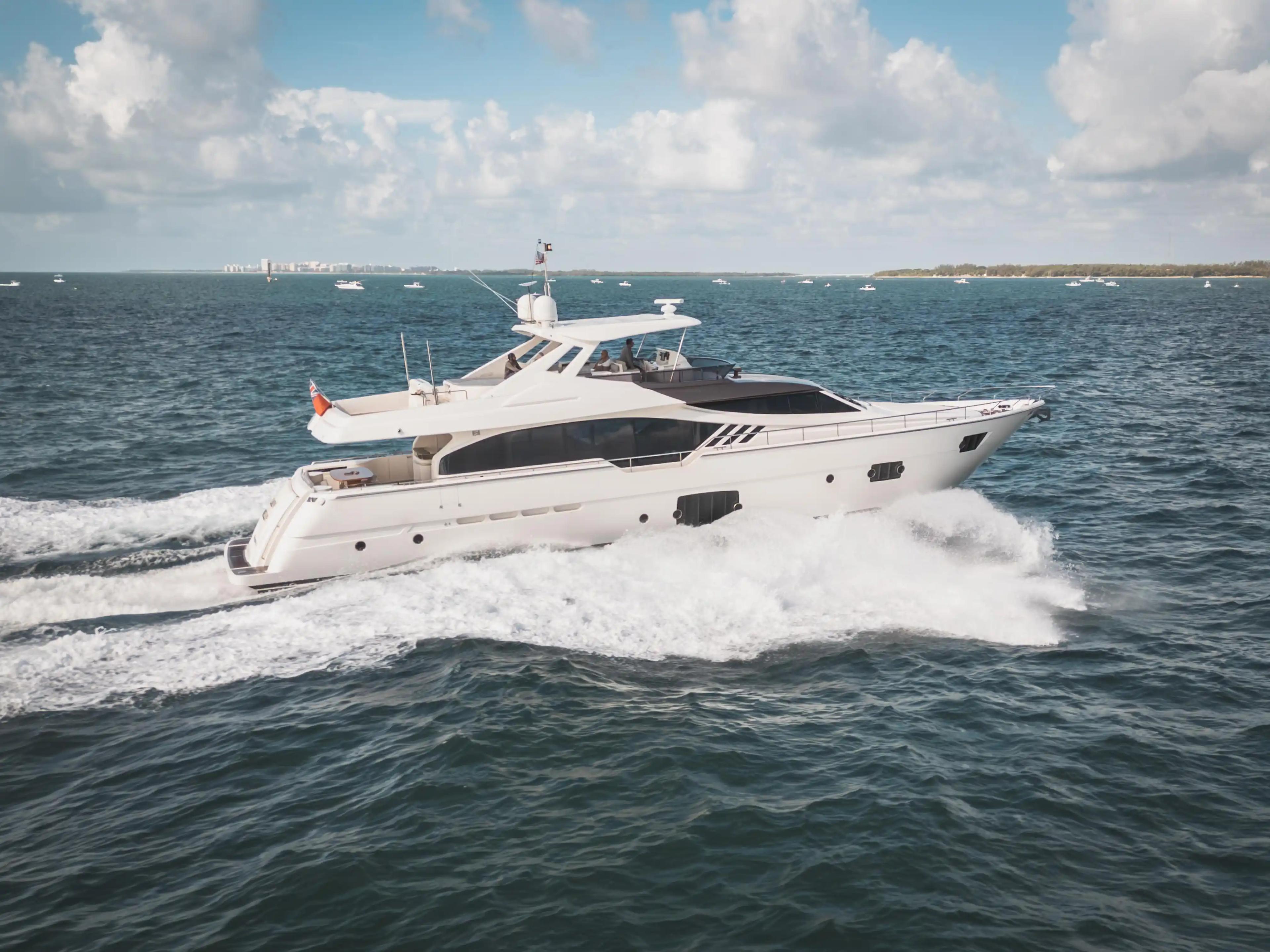Ferretti Yachts 870 For Sale