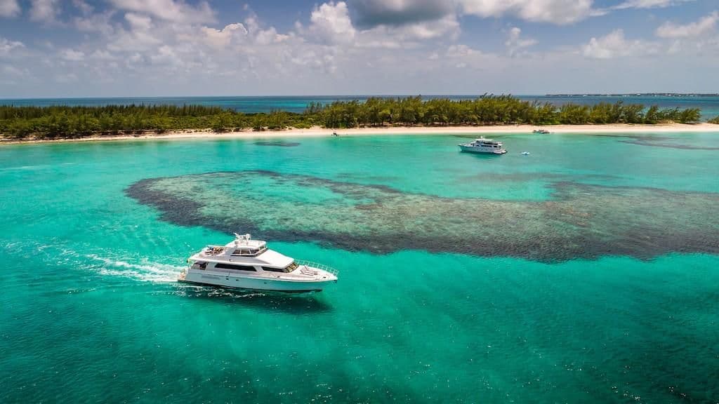2007 Cheoy Lee Shipyards Bravo 88 for Sale in Fort Lauderdale, Florida Motor Yacht