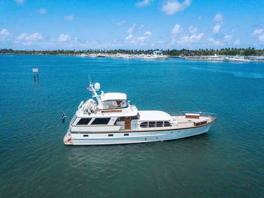 Yacht