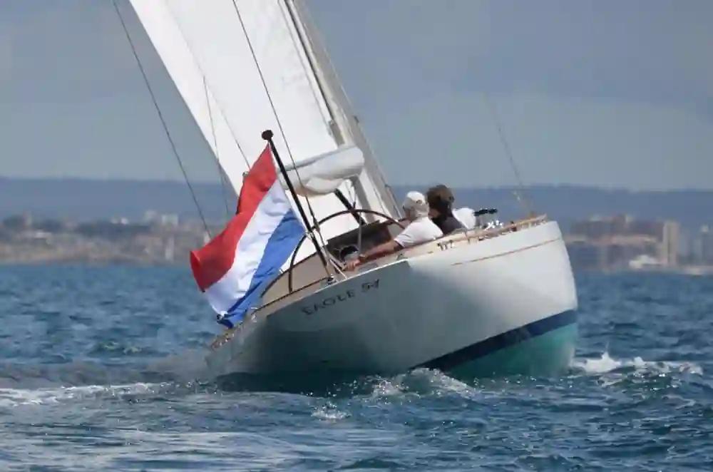 Leonardo Eagle 54 For Sale