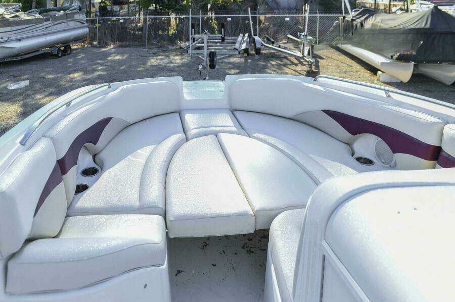 2005 Chaparral Sunseta 252 a la venta en Irmo, South Carolina Bowrider 4