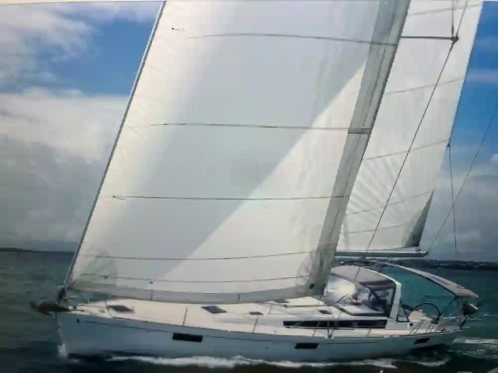 Beneteau Oceanis 48 for Sale