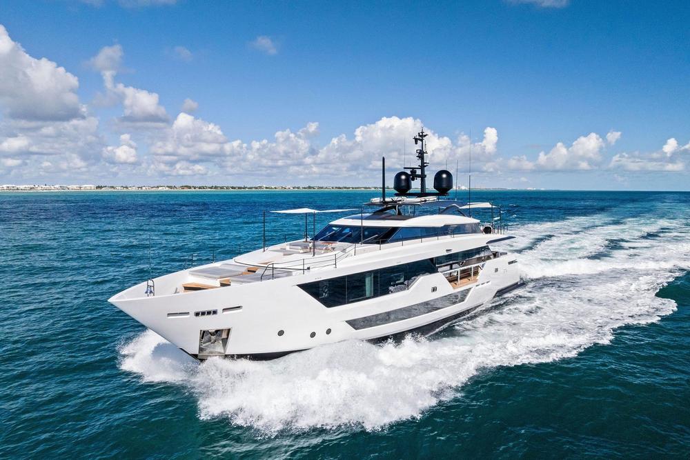 2024 Custom Line Saetta 106