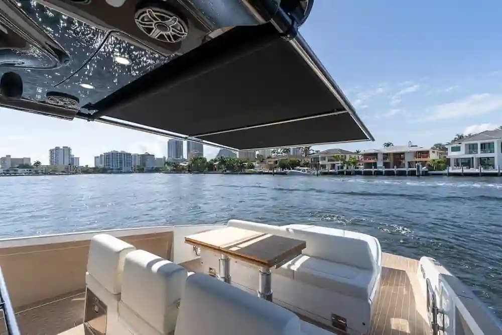 2025 Solaris Power 44 Open a la venta en Fort Lauderdale, Florida Day Boats 3
