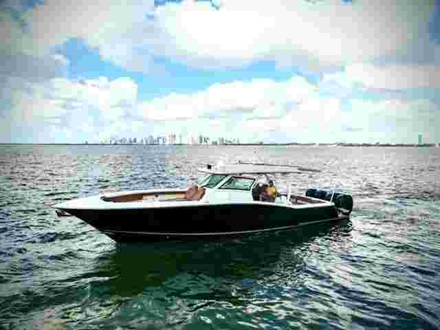 2016 Scout Boats 420 LXF