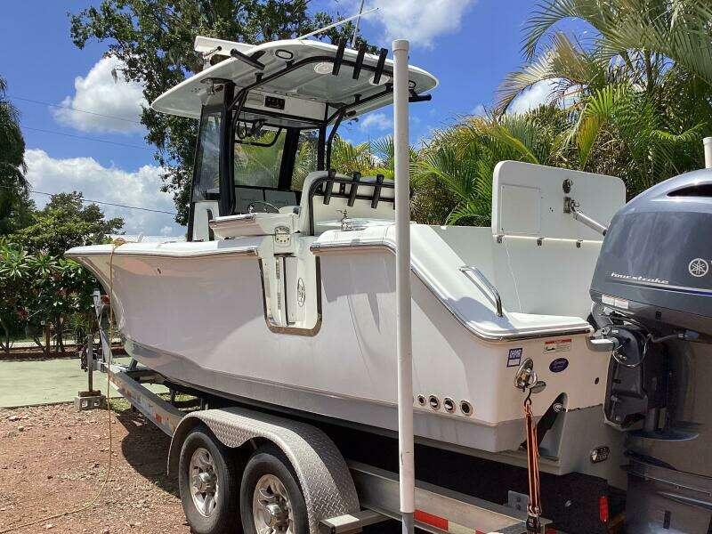 2018 Sea Hunt Gamefish 27FS