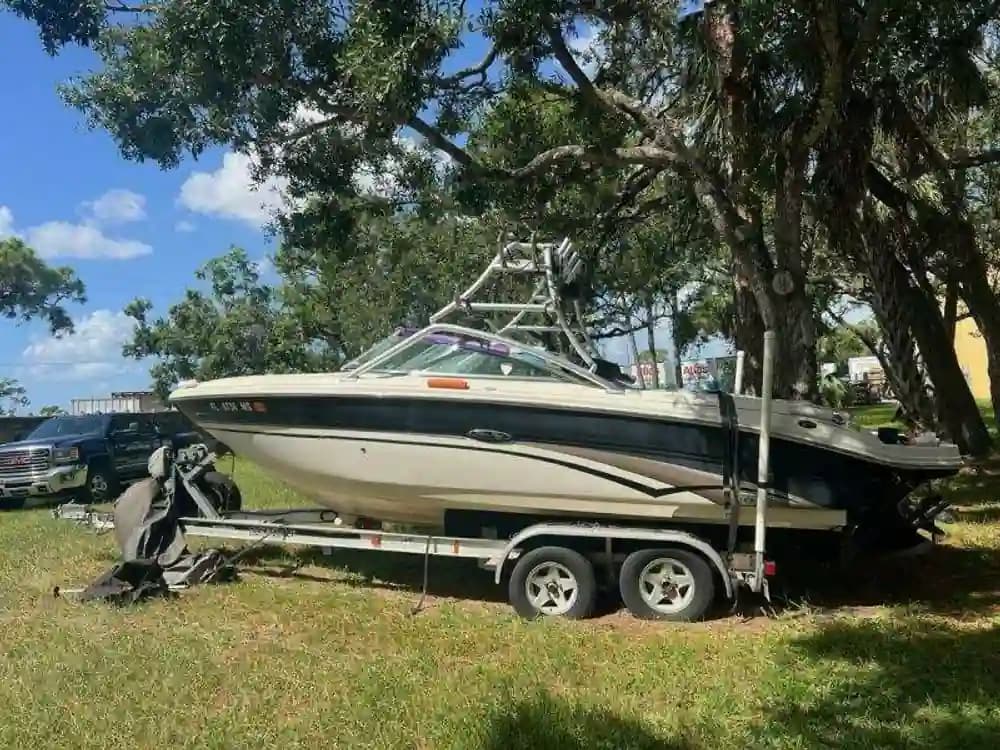 Sea Ray 220 Bow Rider for Sale