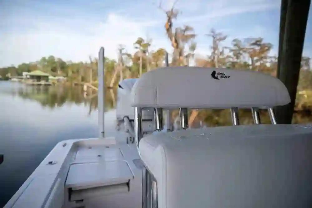 Contender 26 Bay For Sale