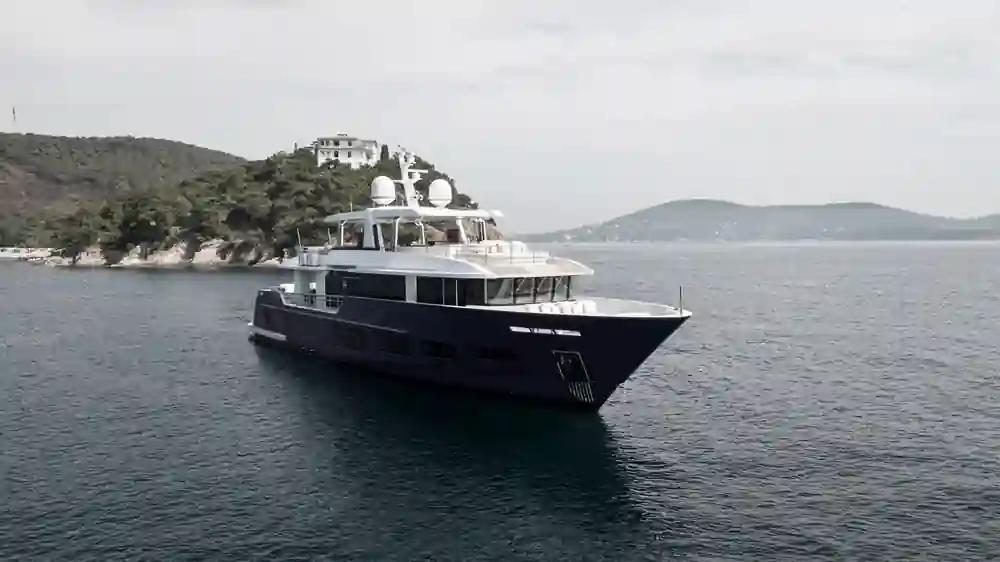 Alpha Custom Yachts Alfresco 125 For Sale