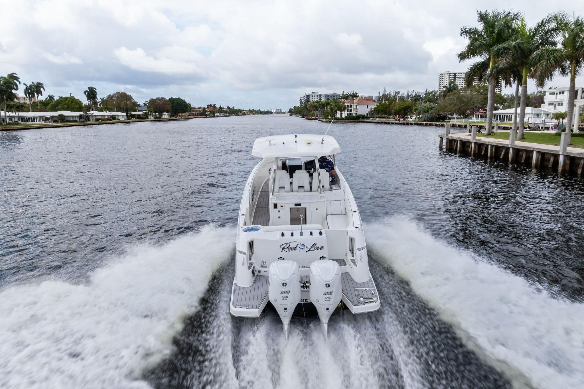 Regal 33 SAV te koop