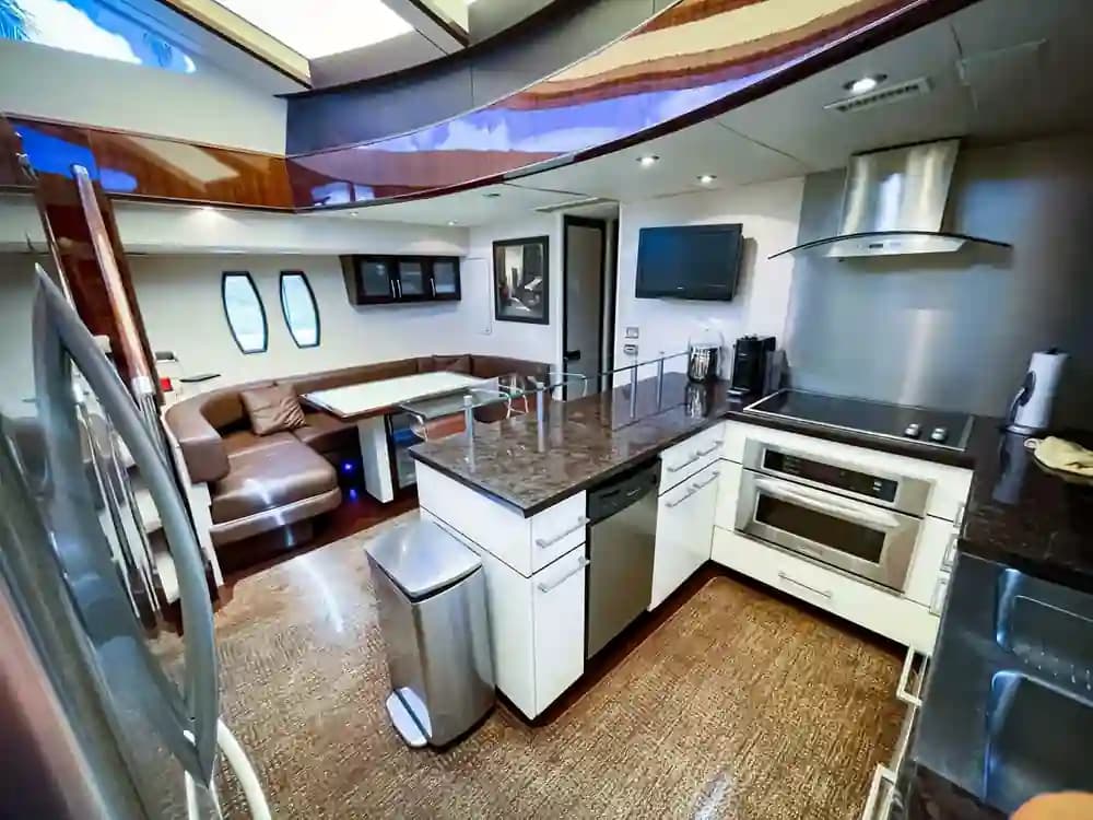 2008 Lazzara LSX 75 for Sale in Christiansted, VI Motor Yacht 4