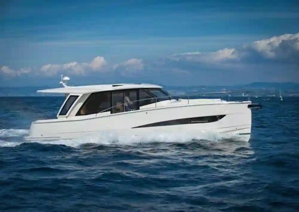 Greenline Yachts 39 For Sale