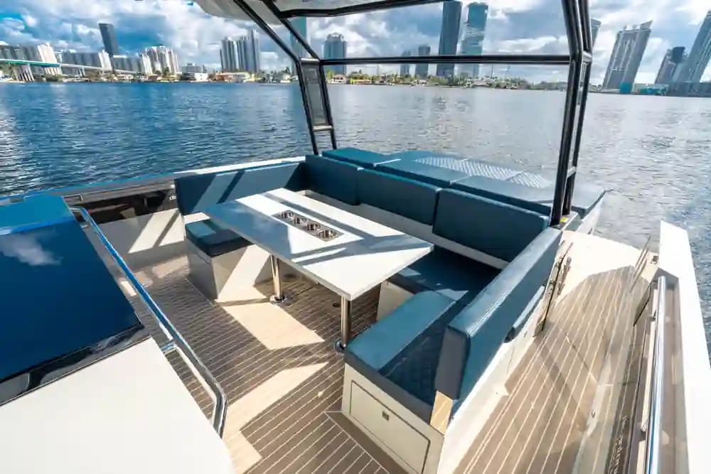 2025 De Antonio Yachts D36 Open for Sale in Miami, Florida Sport Cruiser 4