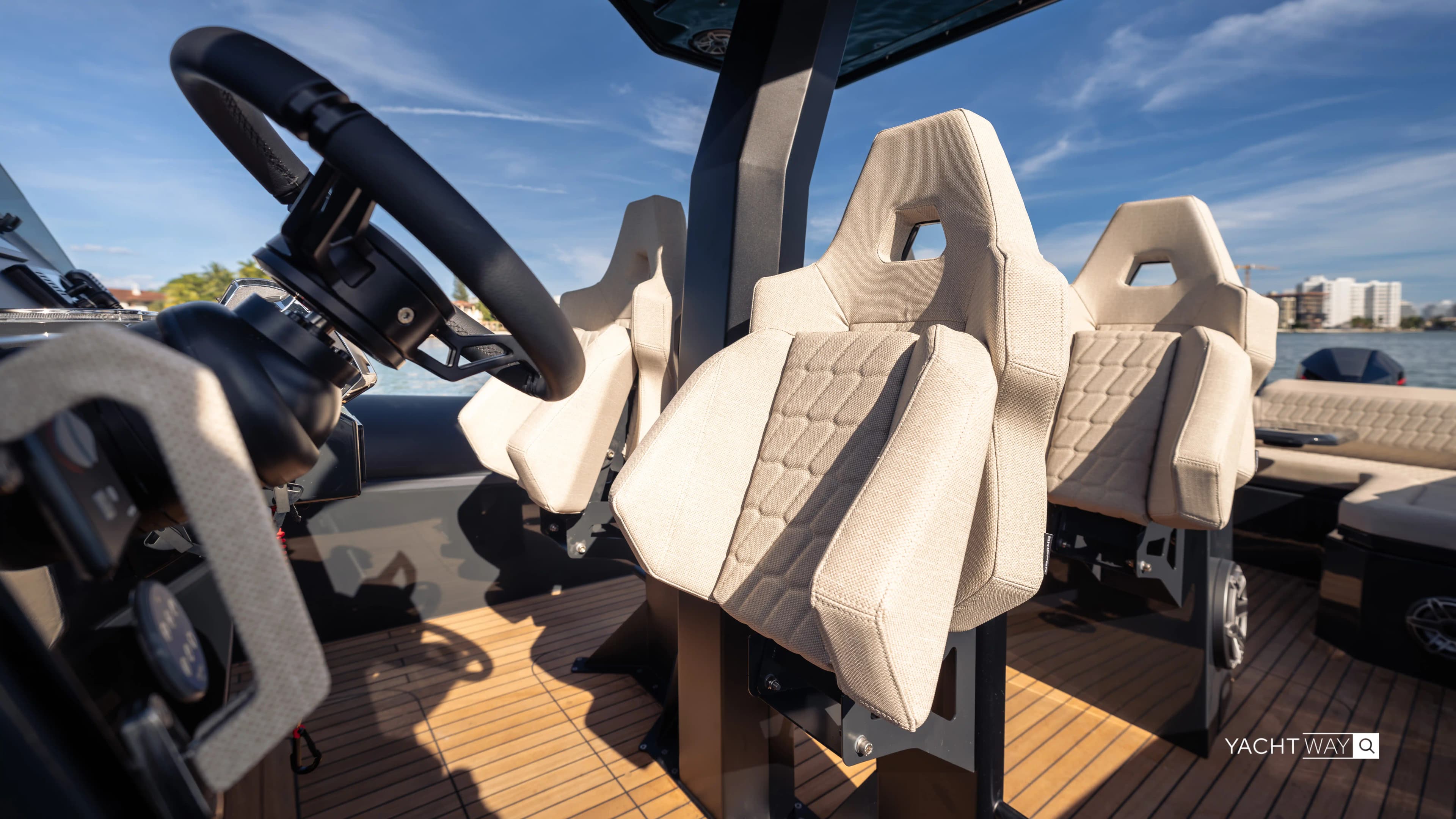 Skipper Powerboats 38 zum Verkauf