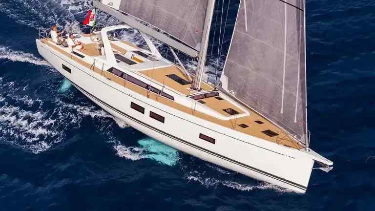 Yacht