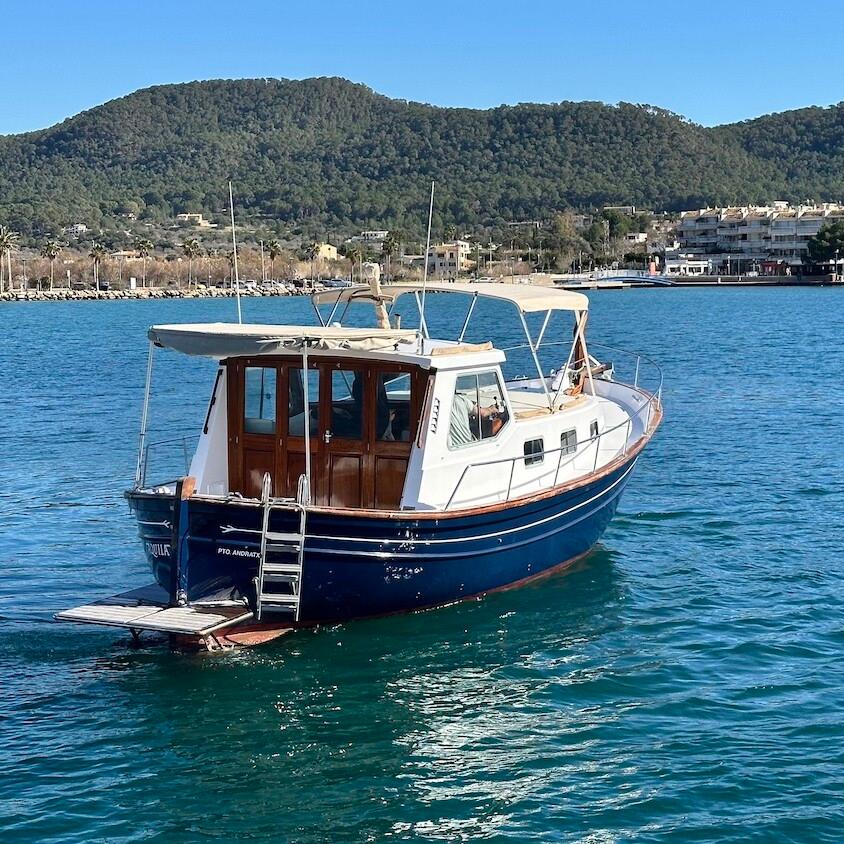 Myabca-900-aquila-llaut-for-sale-Mallorca-easyboats-semi-rear-uai-844x844.jpg