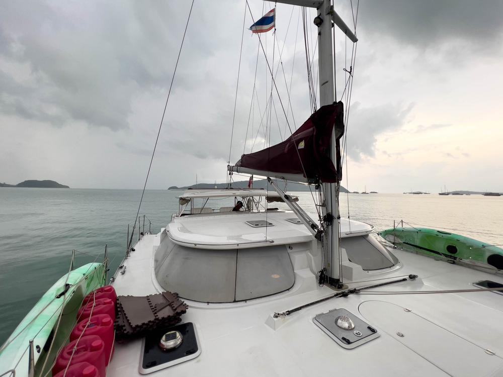 2005 Antares Catamarans 44