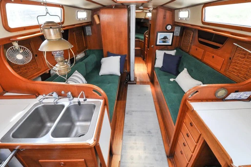 Sabre Yachts 38 MKI for Sale