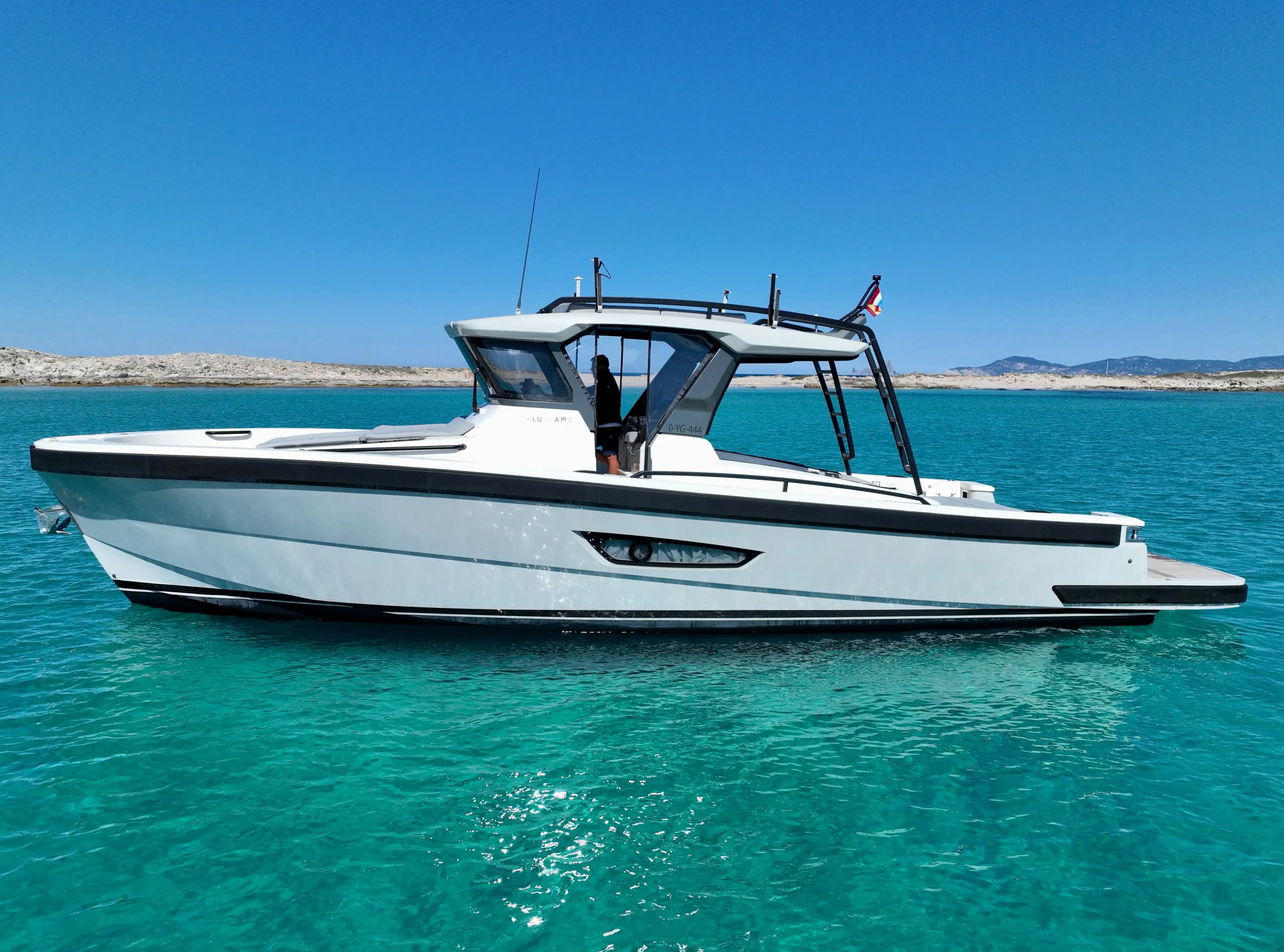2019 BLUEGAME BG42 for Sale in Ibiza, ES Motor Yacht 3