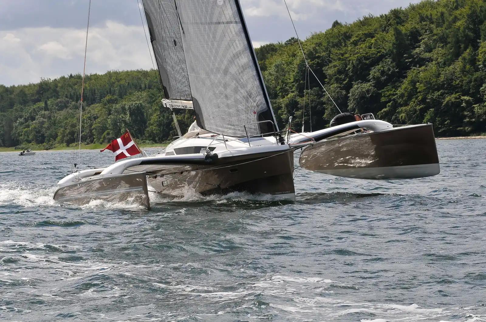 Dragonfly Trimarans 32 te koop
