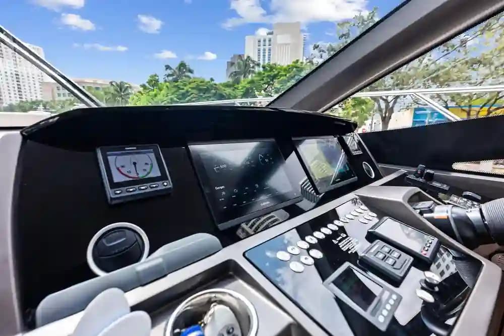2020 Sunseeker Manhattan 52 for Sale in Fort Lauderdale, Florida Motor Yacht 3