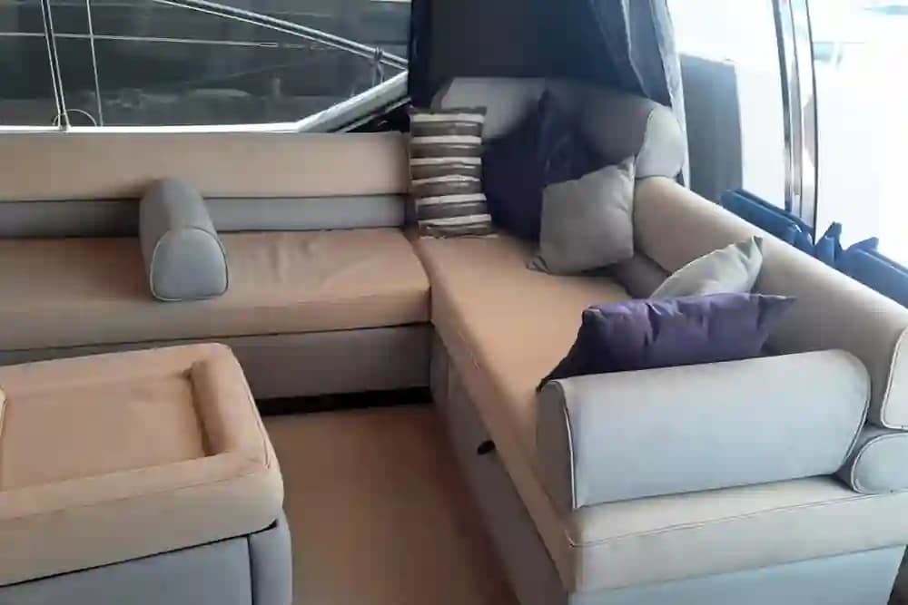 2011 Azimut 70 te koop in Dubai, AE Flybridge 2