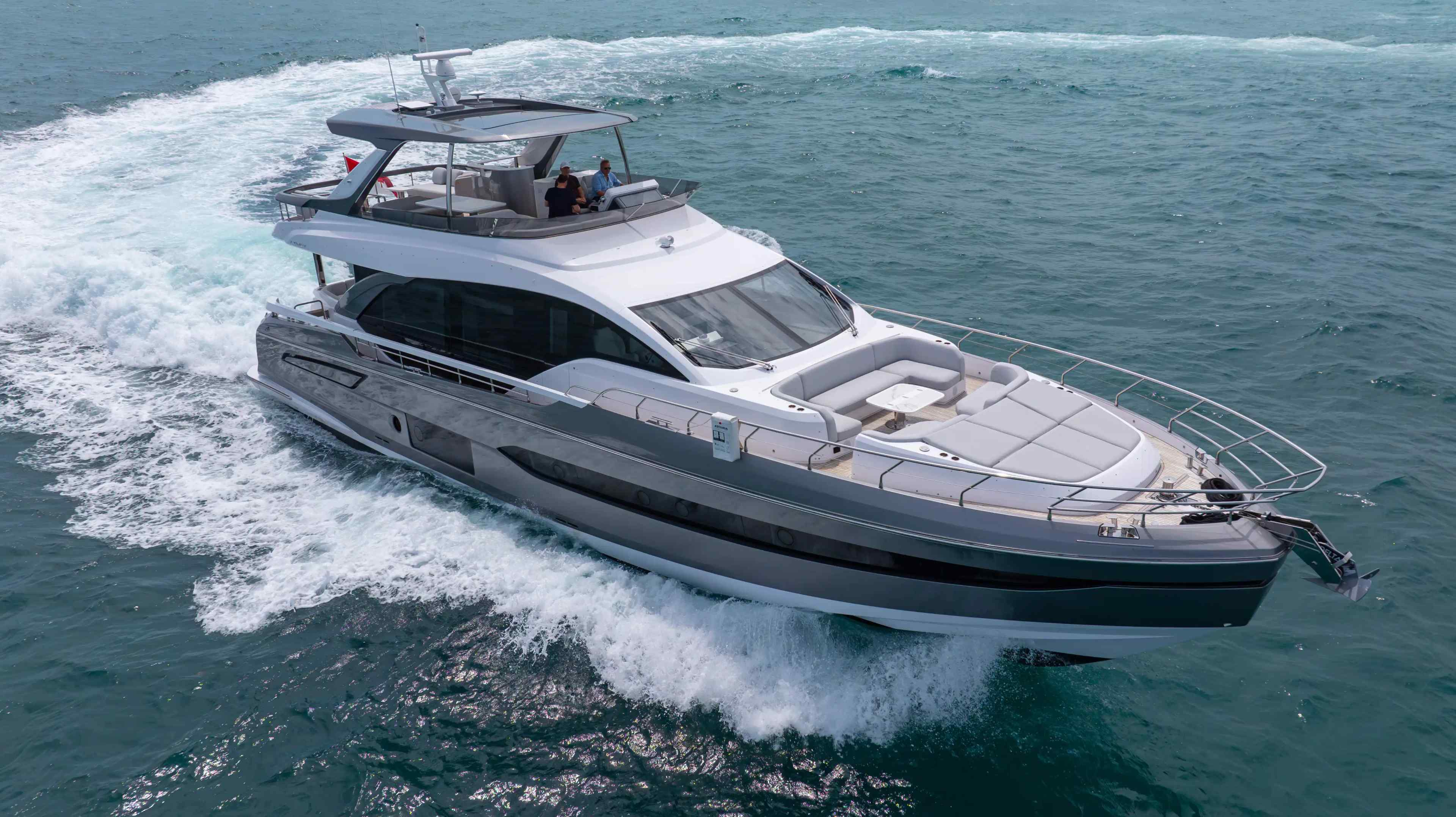Yacht