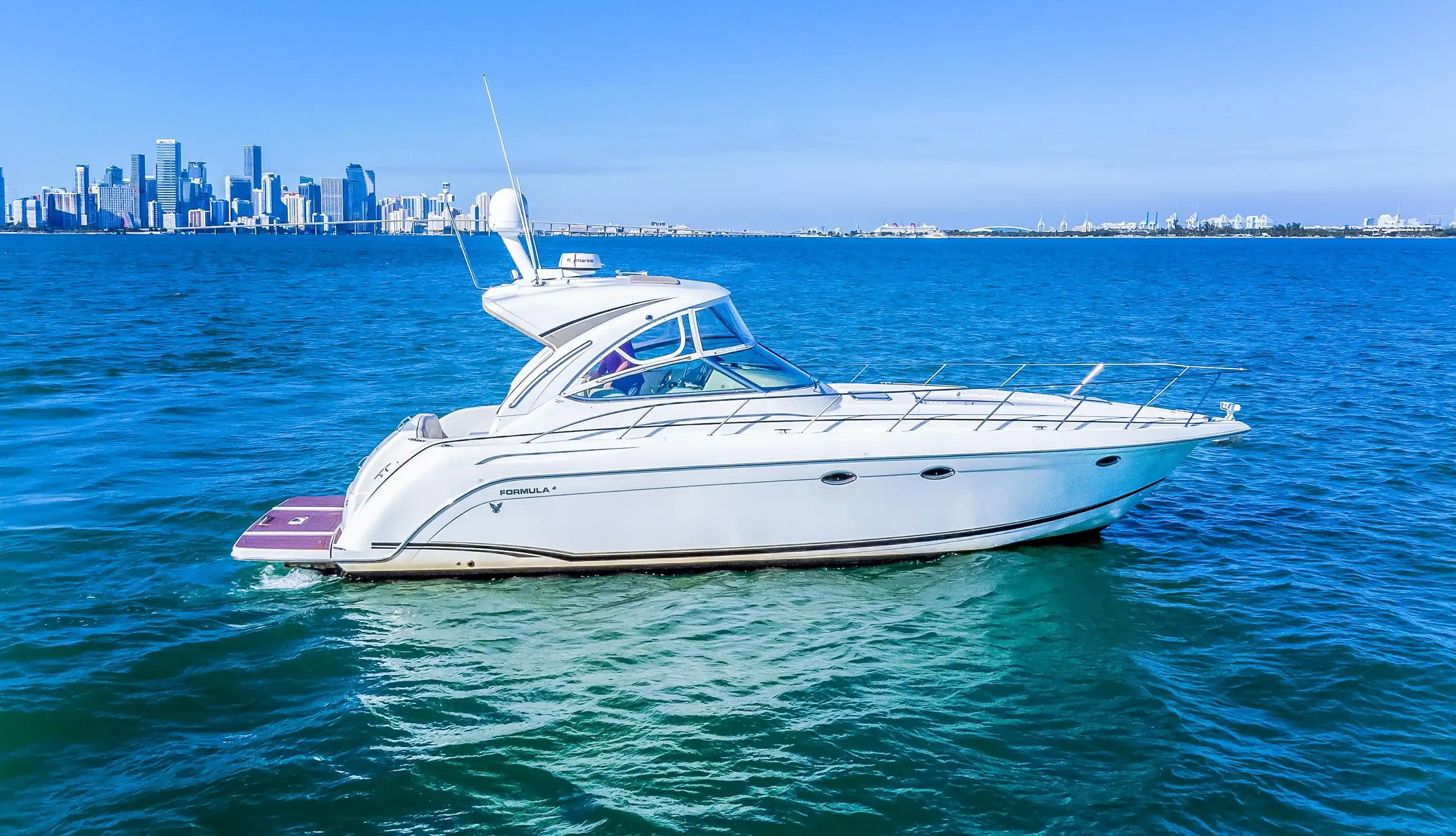 Formula Boats 40 Perfomance Cruiser for Sale