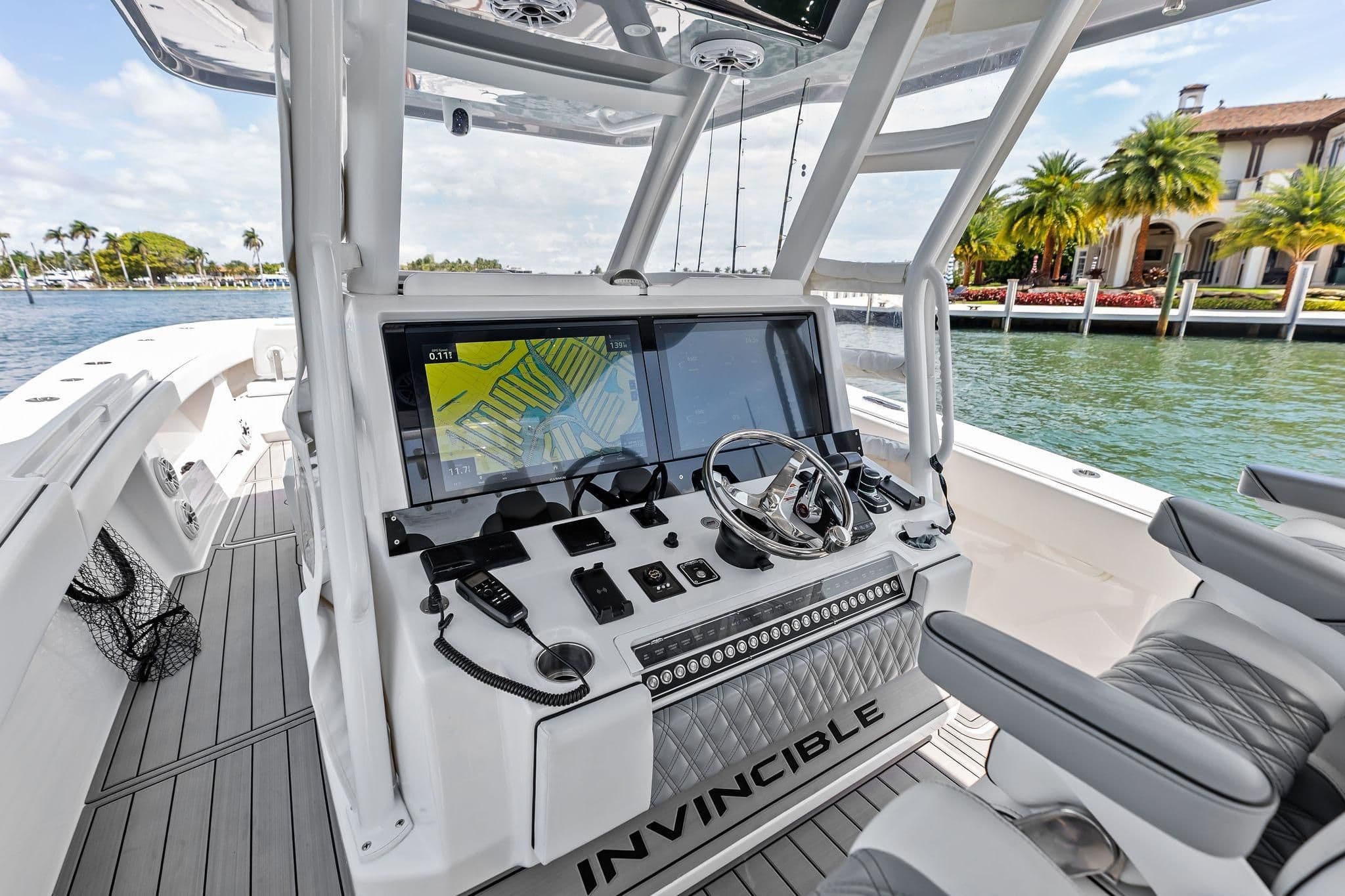 2024 Invincible 43 Open Fisherman a la venta en Fort Lauderdale, Florida Center Console 1