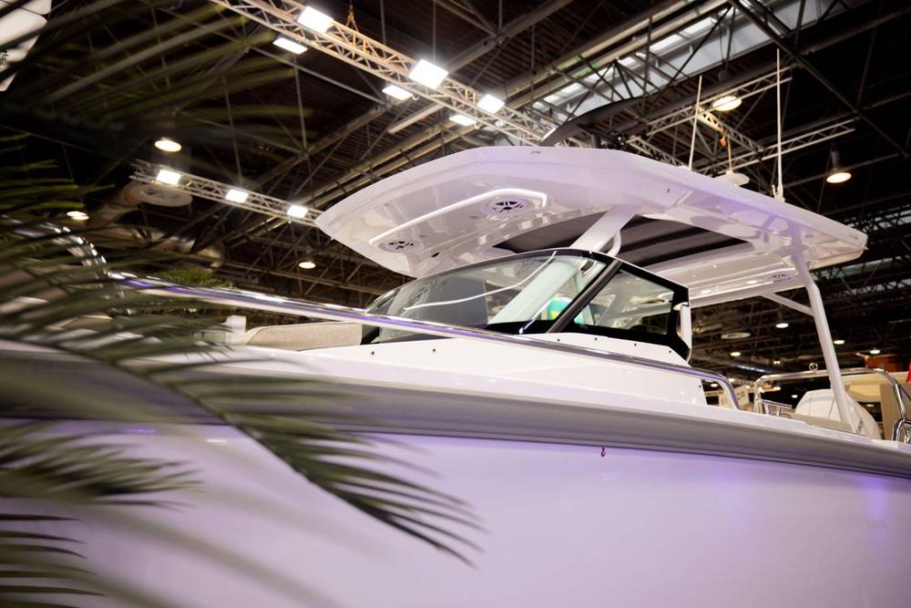 2025 Axopar 29 Sun Top