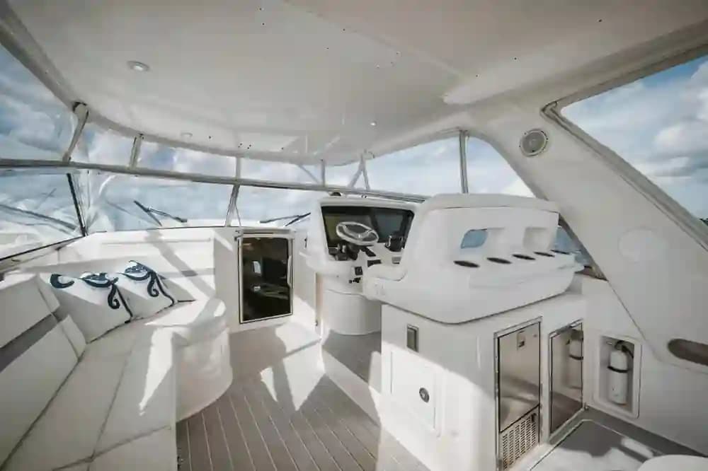 Intrepid Powerboats 475 Sport Yacht in vendita