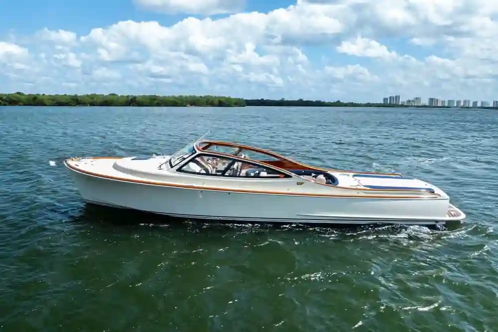 Hinckley Yachts Talaria 38R for Sale