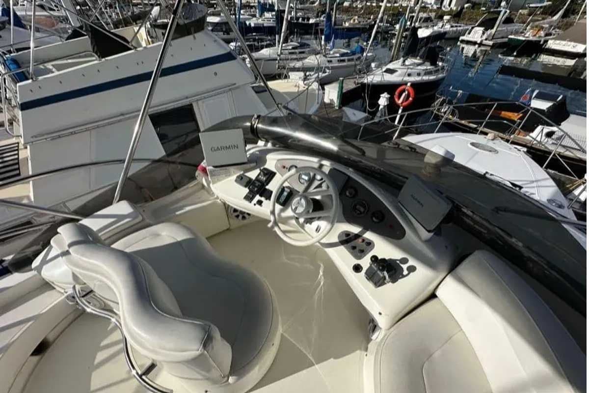 Azimut 42 Flybridge for Sale