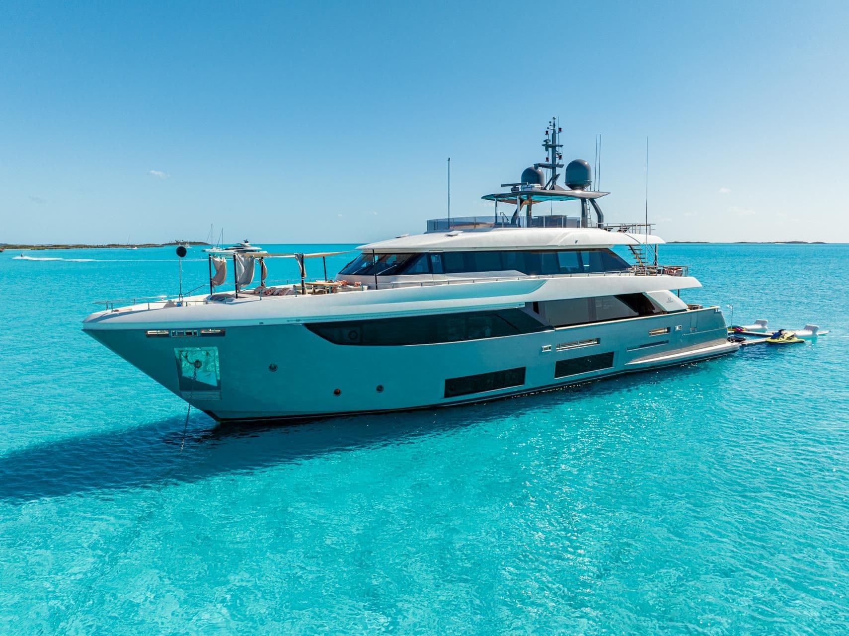 Custom Line Navetta 33 for Sale