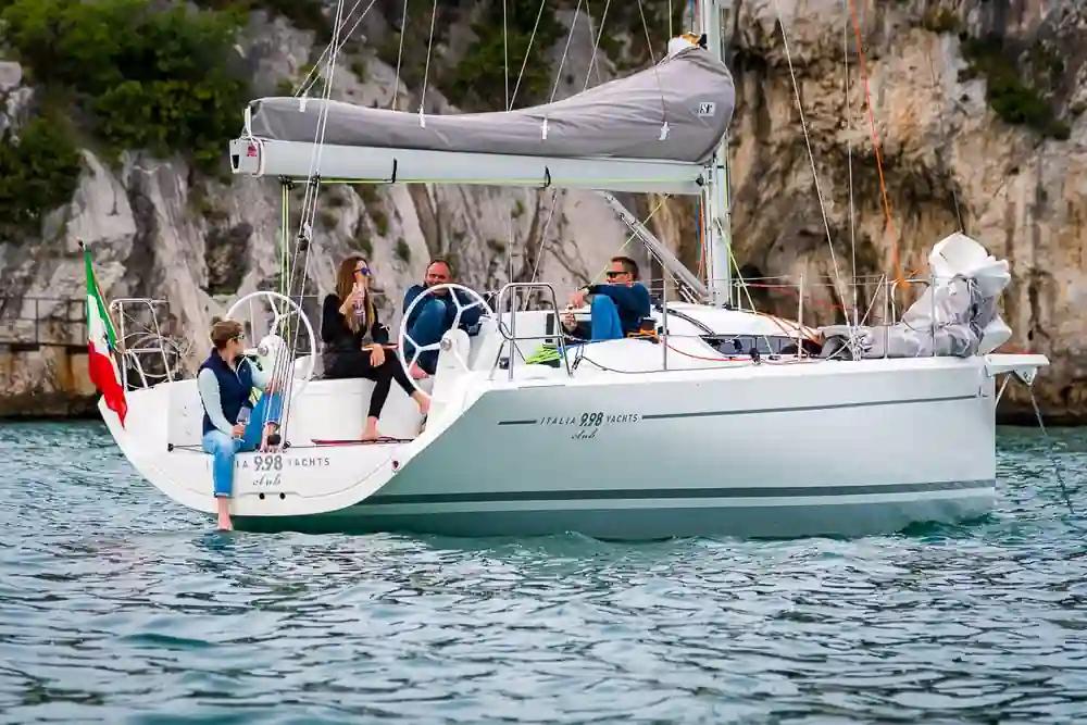 Italia Yachts 9.98 Bellissima For Sale