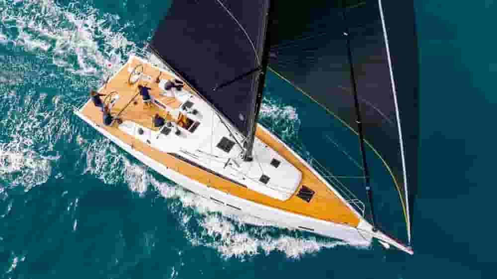 2025 Grand Soleil Yachts GS 44