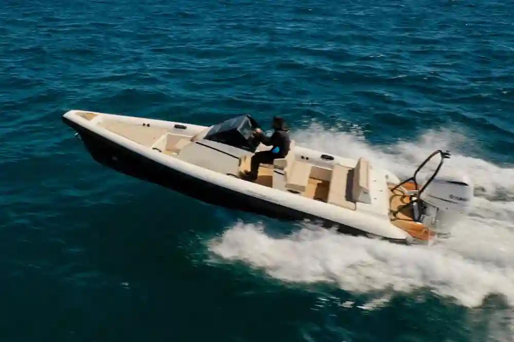 Technohull GT7 à vendre