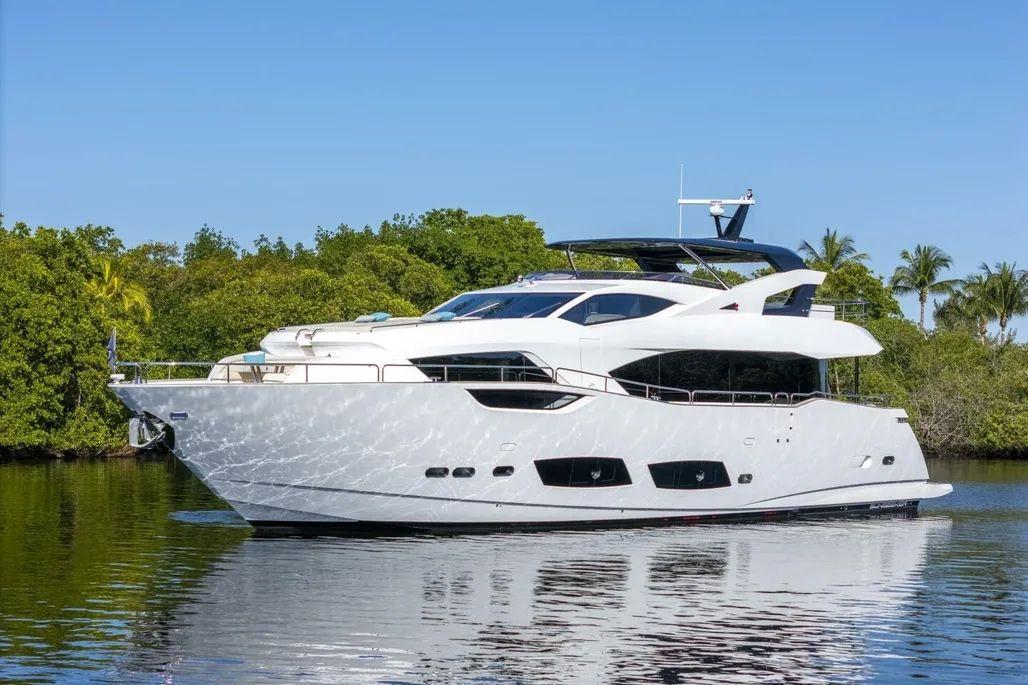 Sunseeker 95 Yacht For Sale