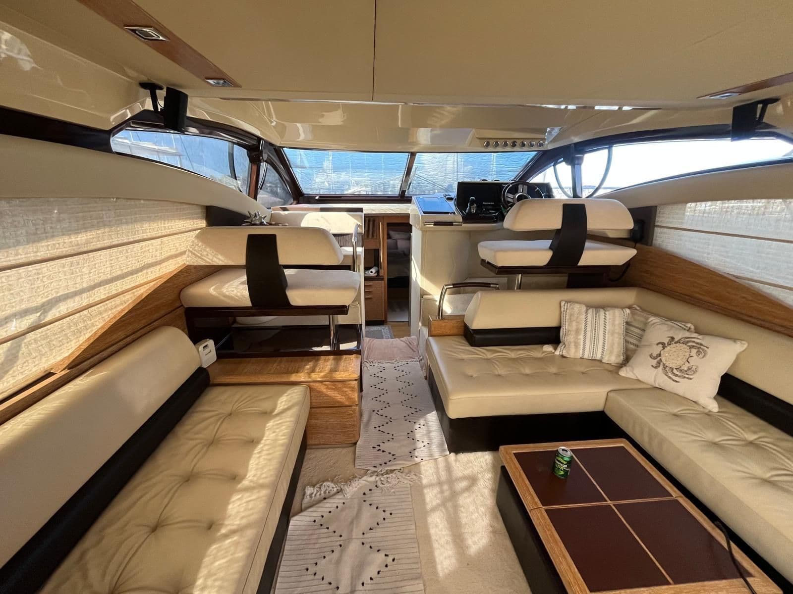 2014 Azimut 48 for Sale in Miami, Florida Flybridge 1