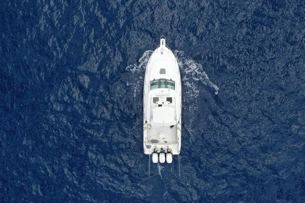 2018 Boston Whaler 345 Conquest