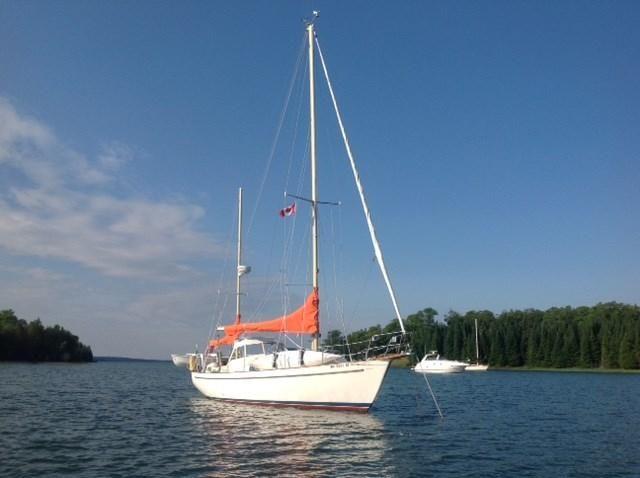 Hallberg-Rassy Rasmus 35 For Sale