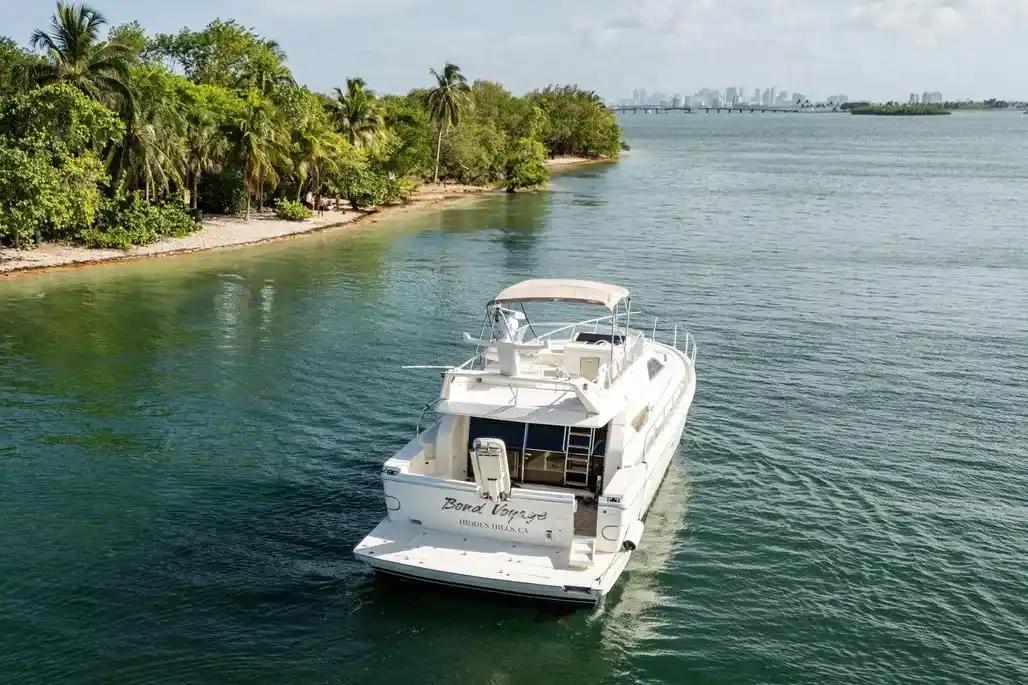 Ferretti Yachts 55 For Sale