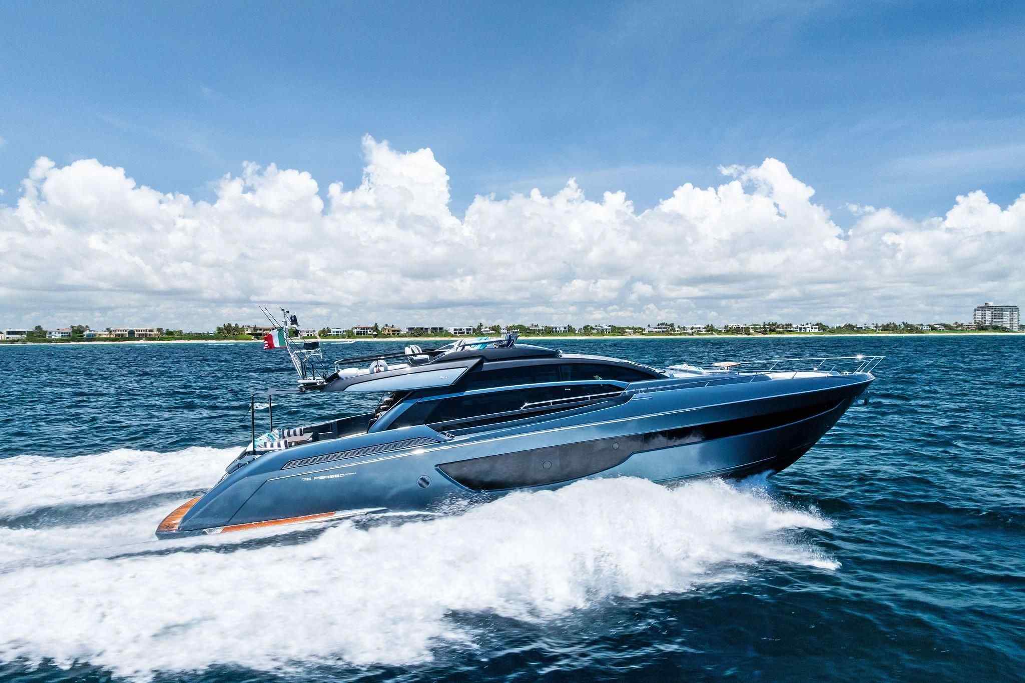 Yacht