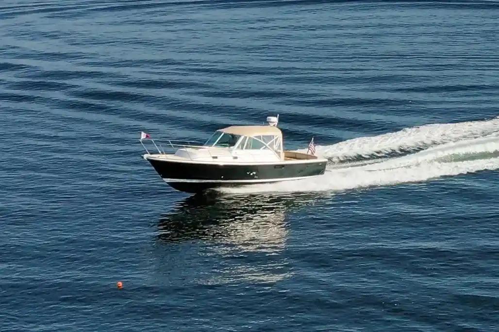 Hunt Yachts Surfhunter 29 For Sale