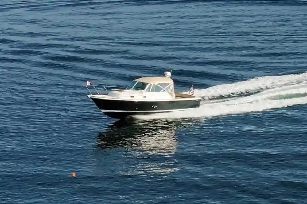 Hunt Yachts Surfhunter 29 For Sale