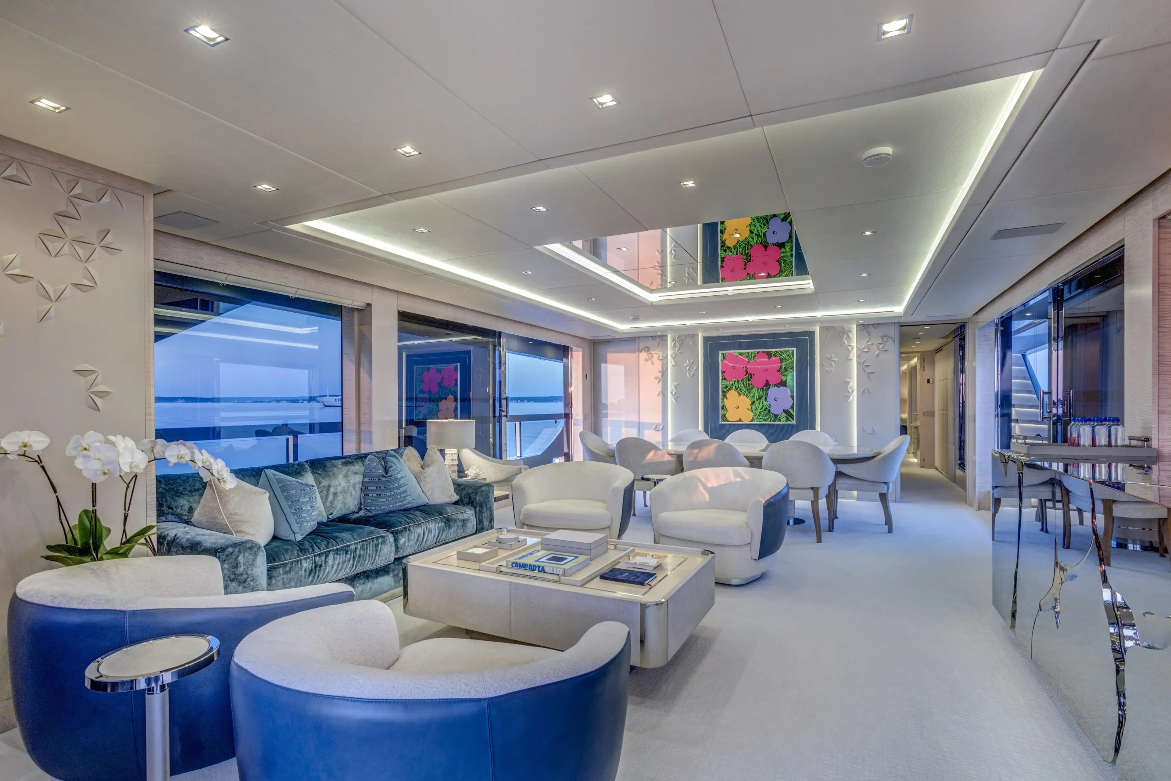 Mangusta Gransport 33 on Display