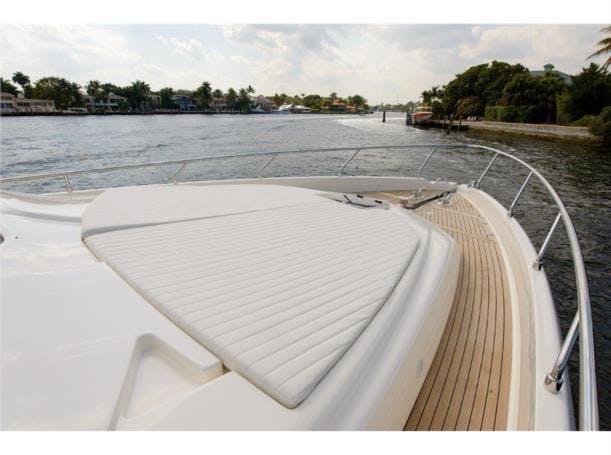 2015-ferretti-yachts-690-power-9451674-20240702112638852-1_XLARGE.jpg