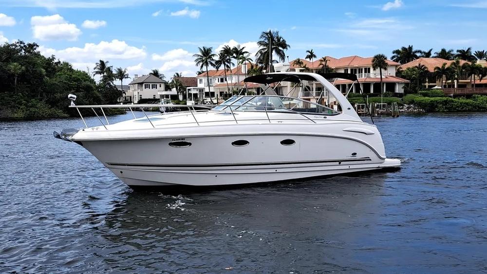 2005 Chaparral 330 Signature